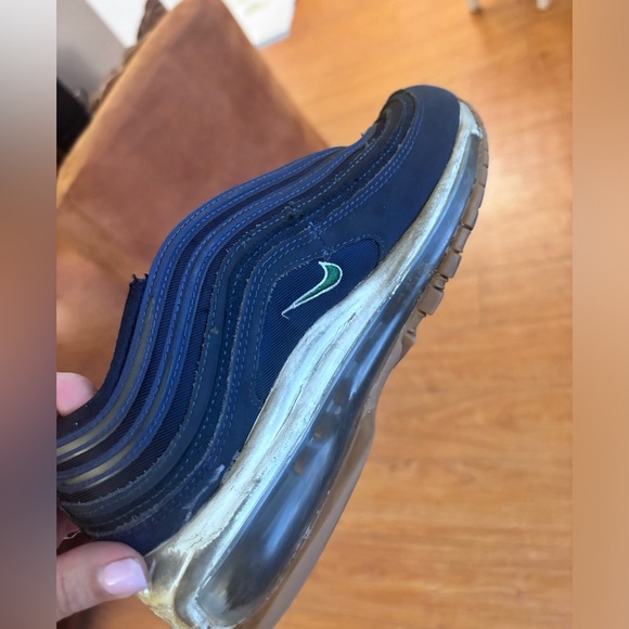 Used a few times, condition as pictured.Size 7 - Picture 8 of 12